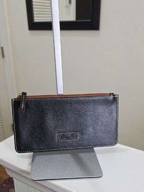 Dooney & Bourke Black Pebbled Leather Red Lining Zipper Wallet Clutch Bag